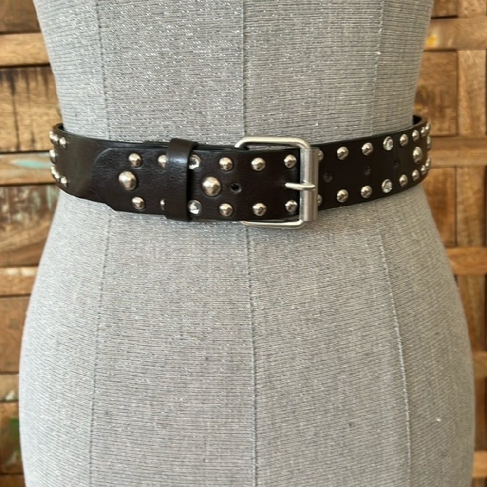 Target child’s dark brown leather silver studded rhinestone belt SZ 10/12